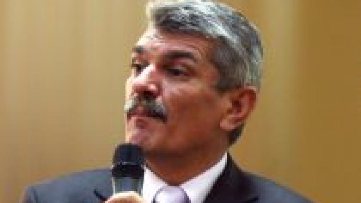 opris exclude orice ilegalitate a sts in timpul alegerilor si imputa presei agresivitatea video