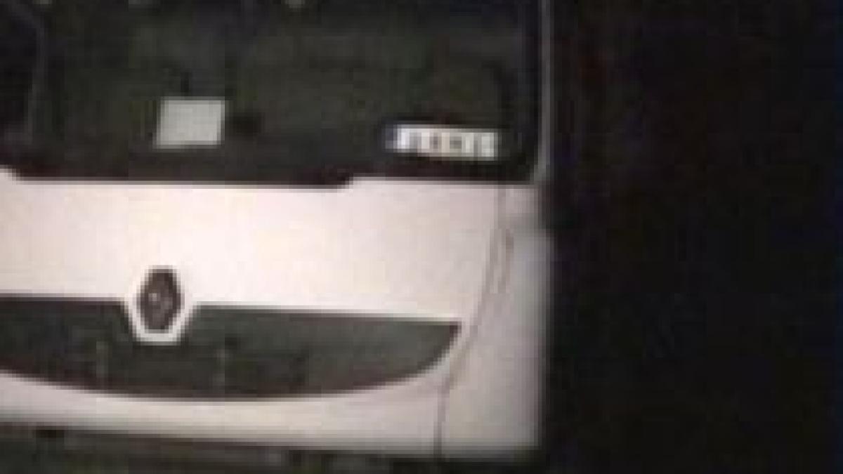 un sofer neatent a lasat in bezna jumatate din baia mare video