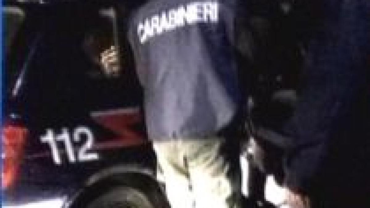 fostul consul onorific al romaniei la bari arestat pentru posesie de droguri video