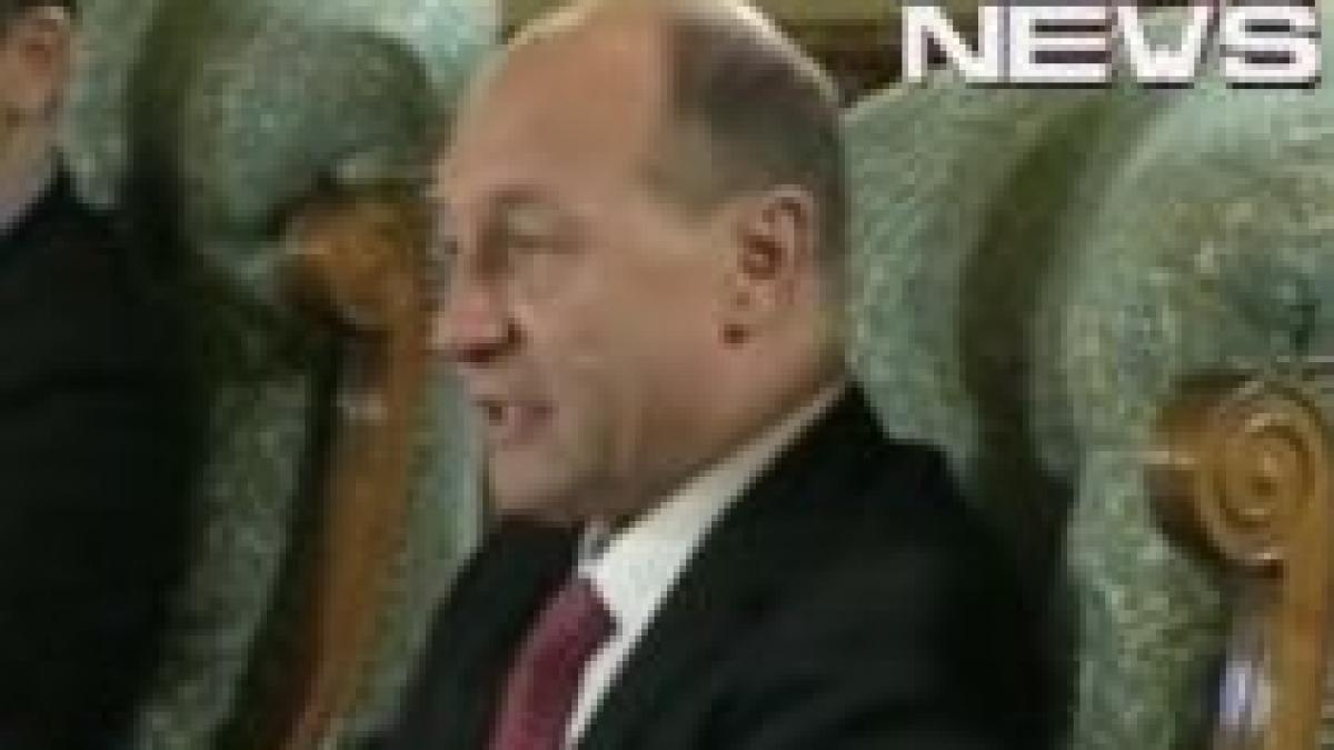 din nou despre vantu si patriciu basescu spre antonescu nu va asezati unde nu v am pus eu video
