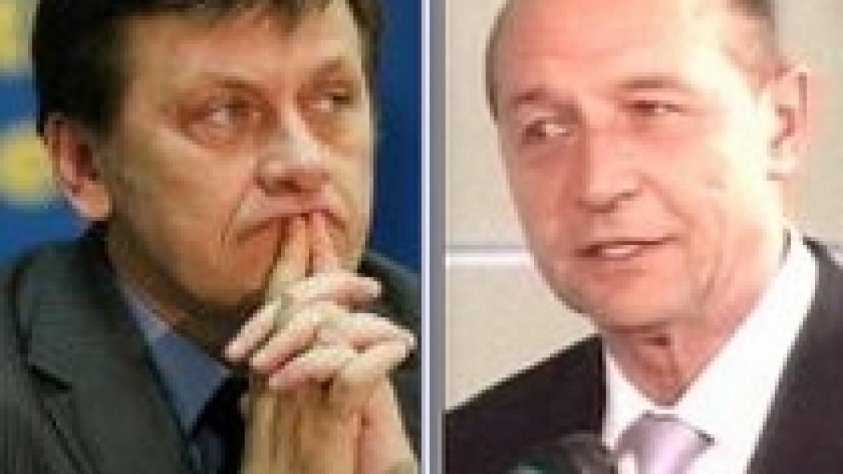 tensiuni la consultari antonescu reprezentati o amenintare la adresa statului basescu iesiti din