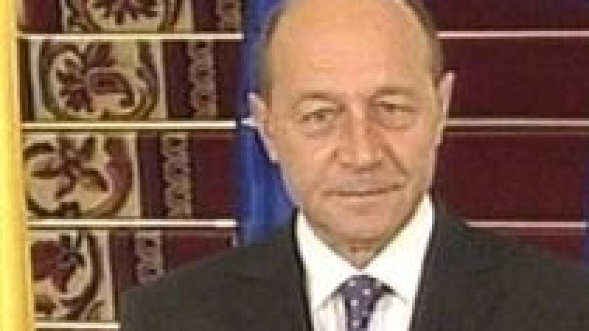 basescu premierul desemnat este emil boc trebuie sa existe un guvern pana pe 23 decembrie video