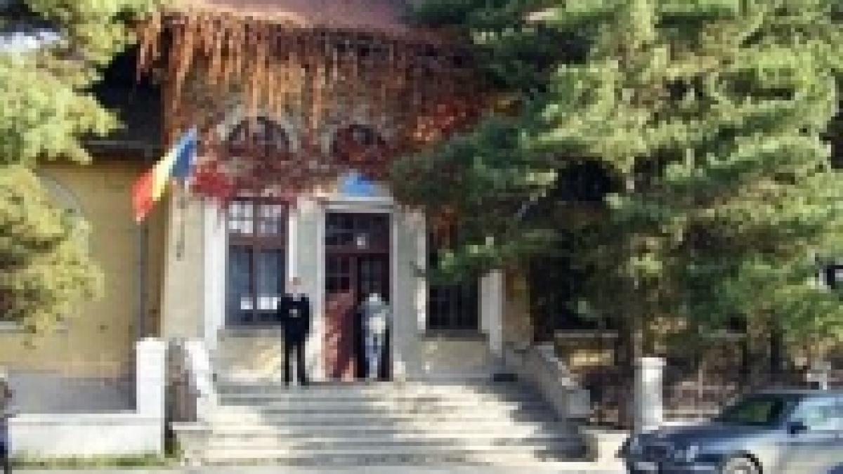 fostul vicepresedinte al judecatoriei campina a fost condamnat definitiv pentru coruptie