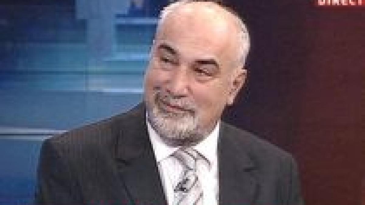 sinteza zilei se va schimba basescu in noul mandat defileaza mircea badea in piata victoriei