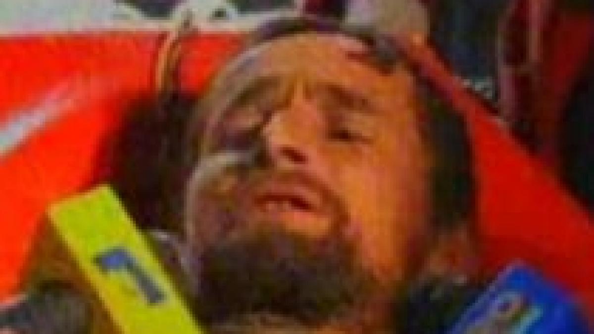 un hot de fier vechi impuscat in picior de politisti video