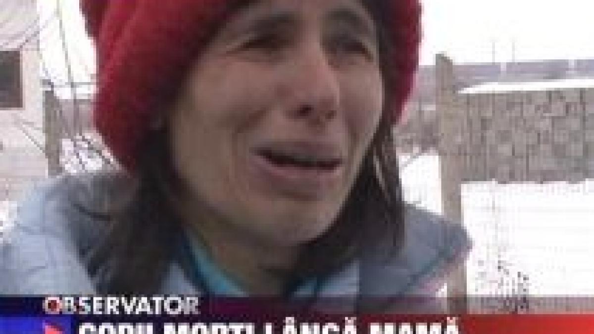 o femeie din buzau a dormit sase ore langa copiii sai care murisera video