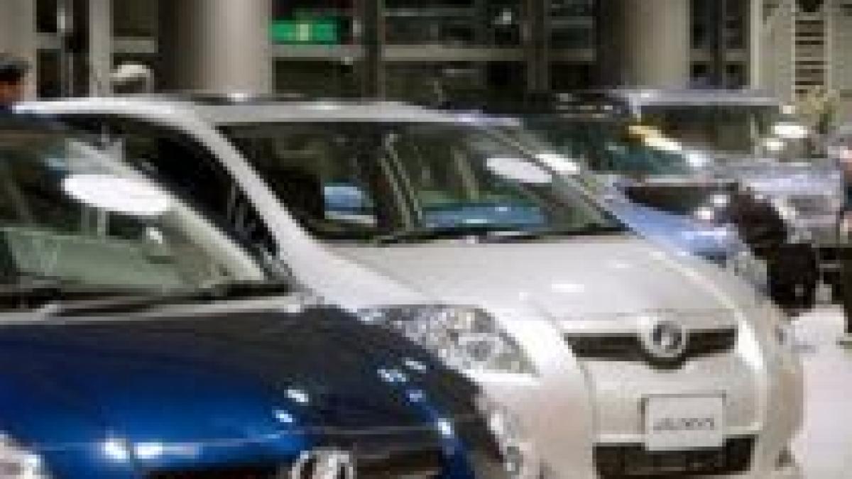 peste 40 000 de masini toyota rechemate in fabrica pentru verificari suplimentare