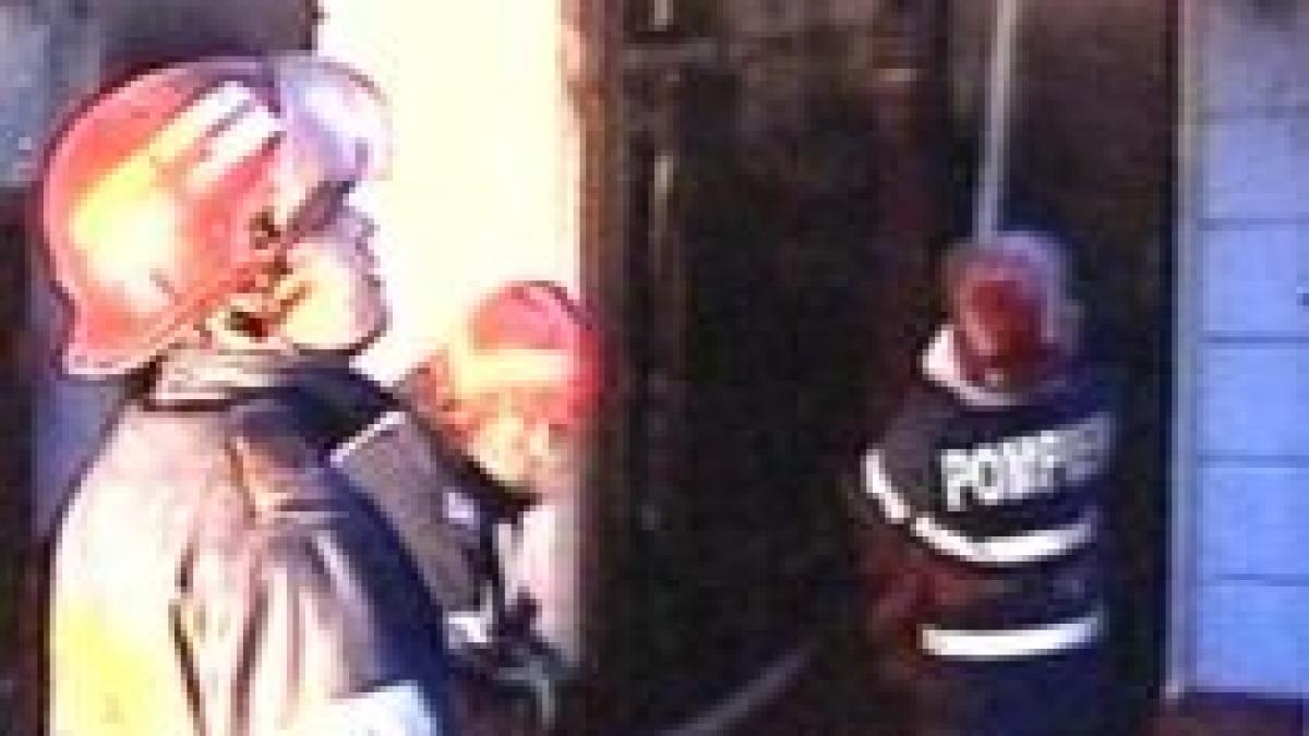 restaurant din centrul capitalei distrus complet de un incendiu video