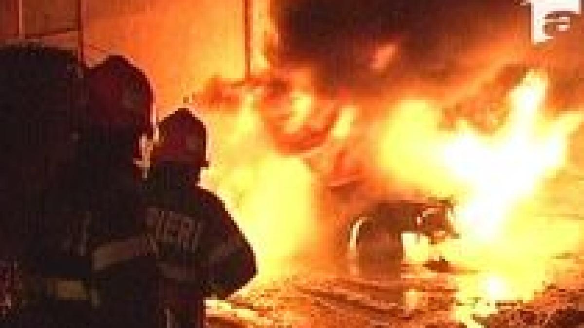 o masina s a facut scrum in centrul capitalei video