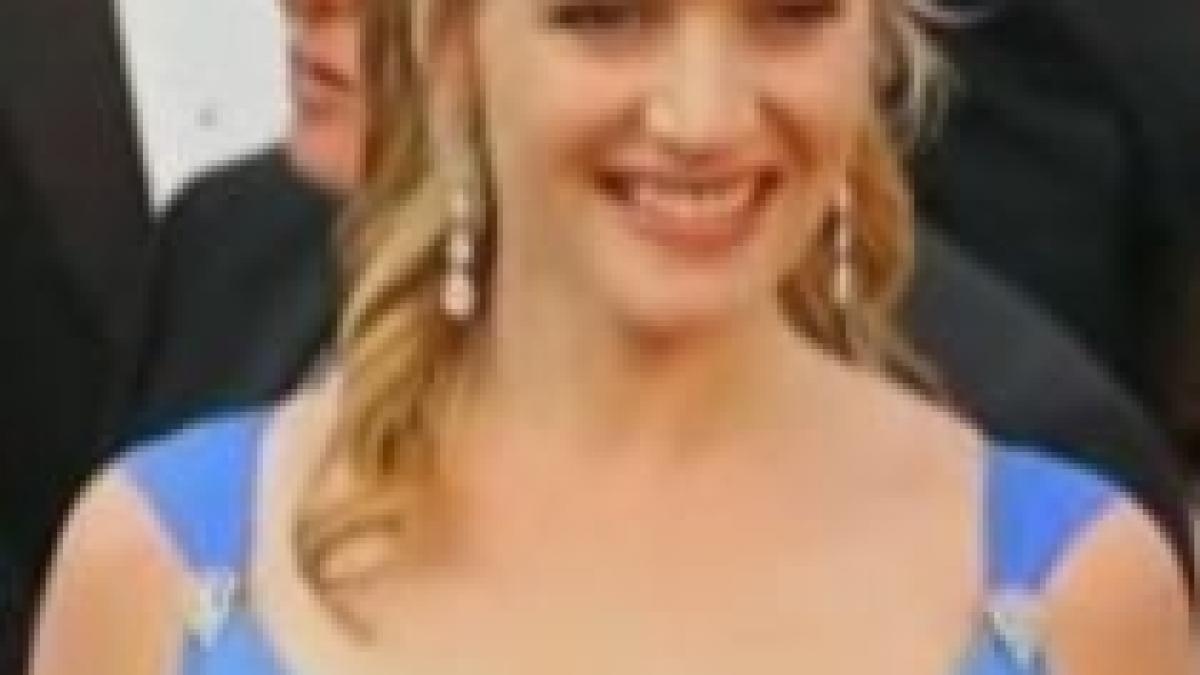 vedetele cu forme sunt la moda kate winslet actrita cu cel mai frumos trup video