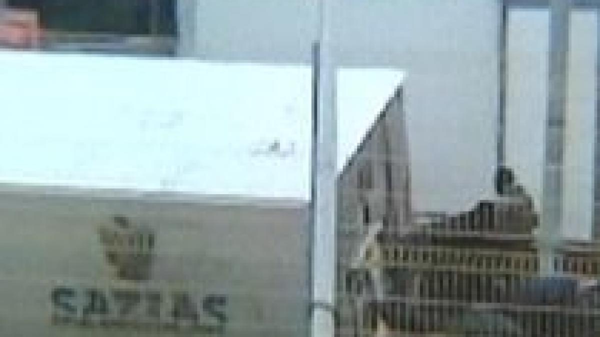 jaf ca in filme in franta milioane de euro furate de zece persoane care au spart o masina blindata