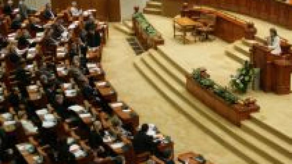 ministrii audiati in comisiile din parlament pe tema bugetului