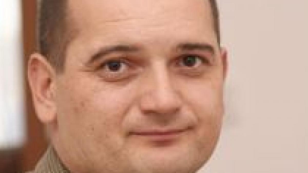 pdl incearca instalarea lui virgil tarau la sefia cnsas in locul demisionarului csendes