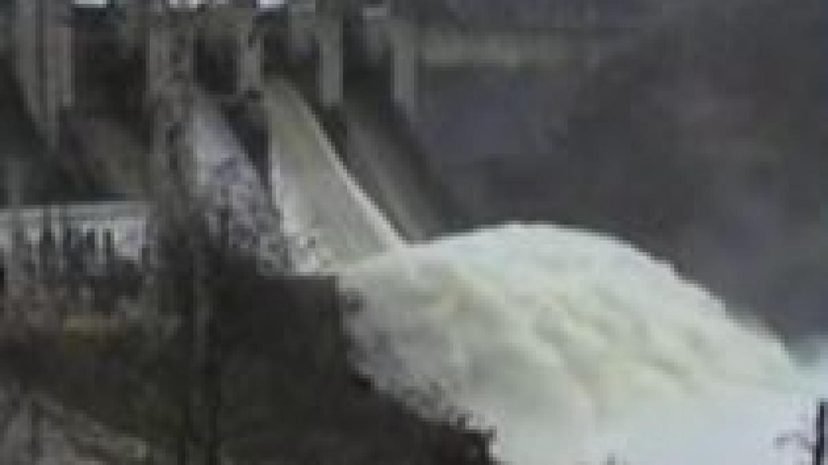 albania stare de catastrofa naturala din cauza inundatiilor video