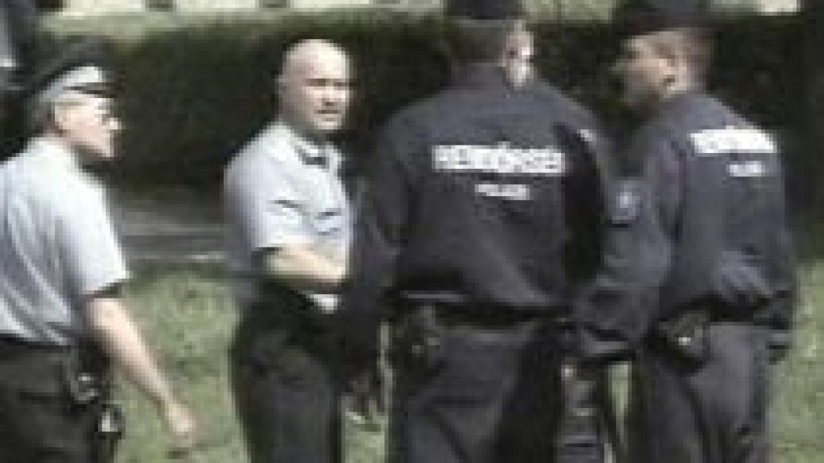 un barbat extradat de autoritatile romane in cazul furtului sicriului unui miliardar austriac