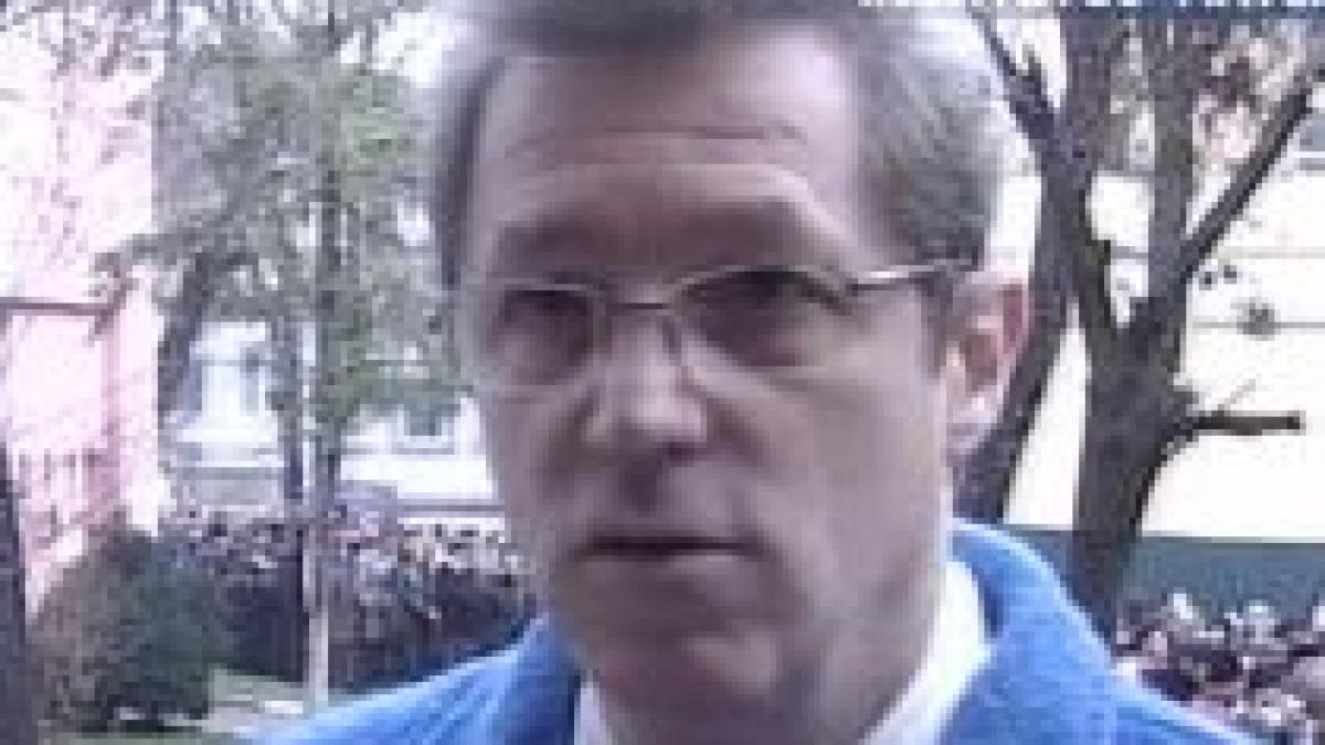 coada la vaccinare mii de oameni s au imunizat in bucuresti impotriva gripei porcine video