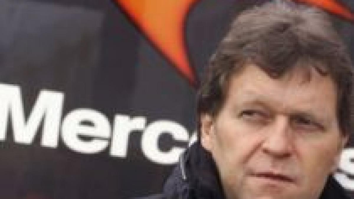 directorul sportiv de la mercedes linisteste sefii de la daimler nu voi platiti salariul lui