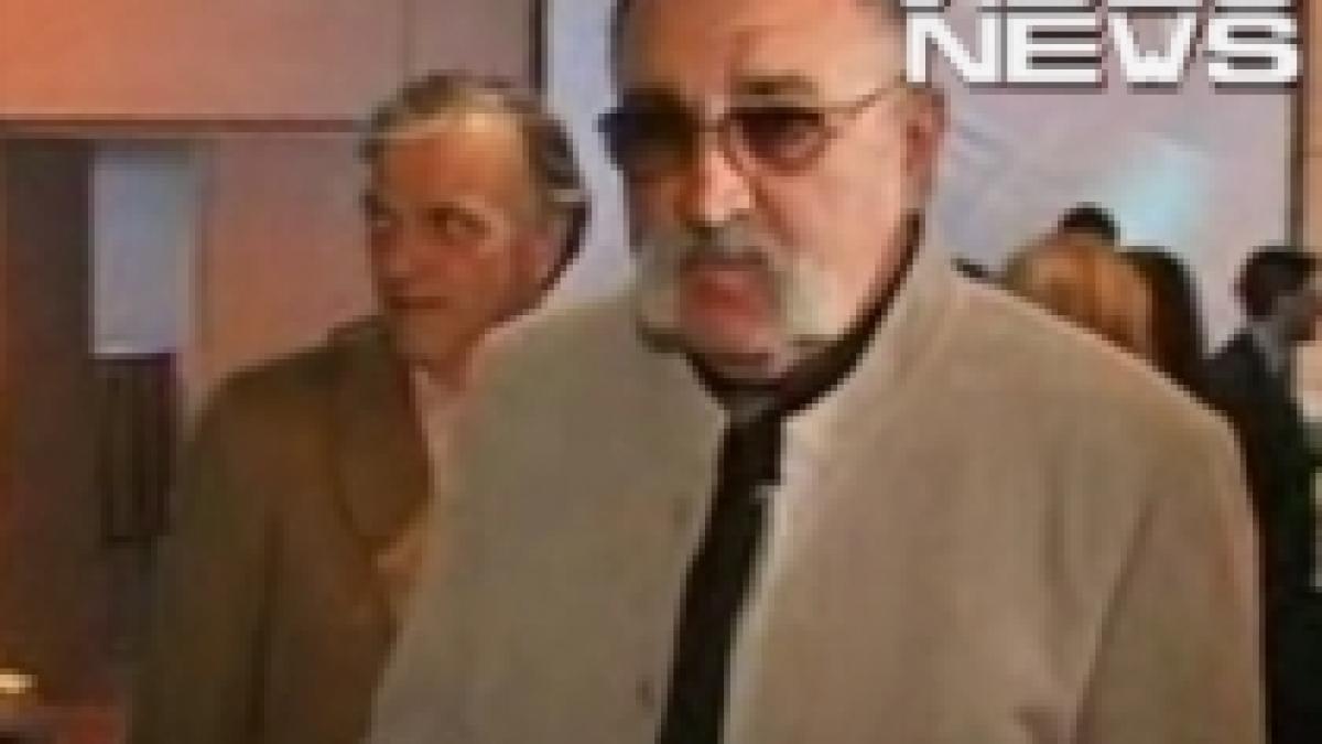 cadou pentru miliardari ion tiriac a primit un ceas din os de cerb video