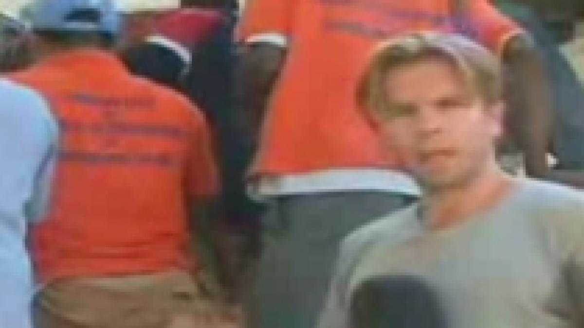 cutremurul din haiti o fetita a stat doua zile sub daramaturi video