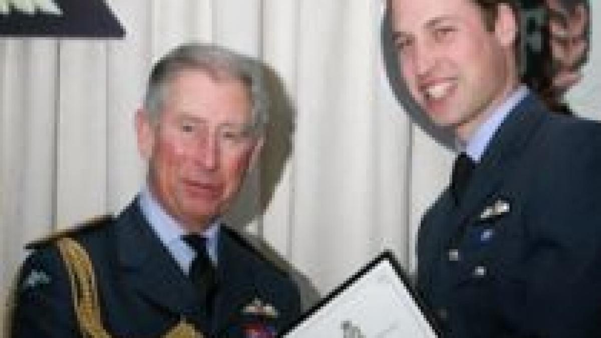 printul william absolvit cursurile de piloti de elicoptere ale royal air force