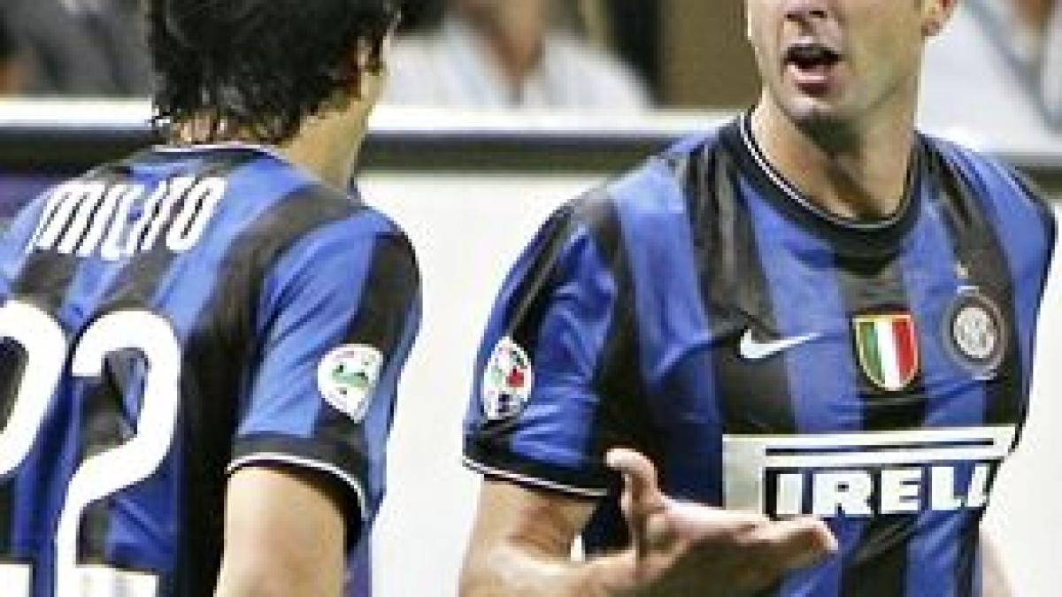 inter milano revine de la 0 2 cu bari si mai acumuleaza un punct in lupta pentru titlu