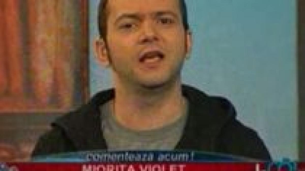 miorita violet se stranse baselu si cu tot cartelu si se tot vorbira si se sfatuira video