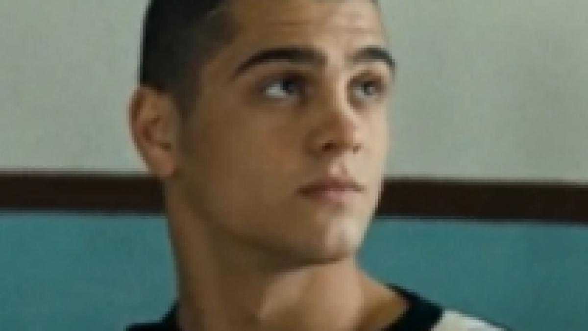 lungmetrajul romanesc eu cand vreau sa fluier fluier la festivalul de film de la berlin video