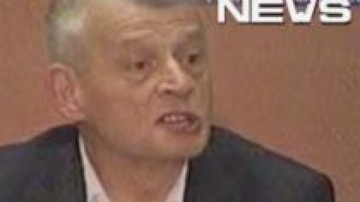 sorin oprescu ce fum dom le terminati se fumeaza la closet ca la scoala video