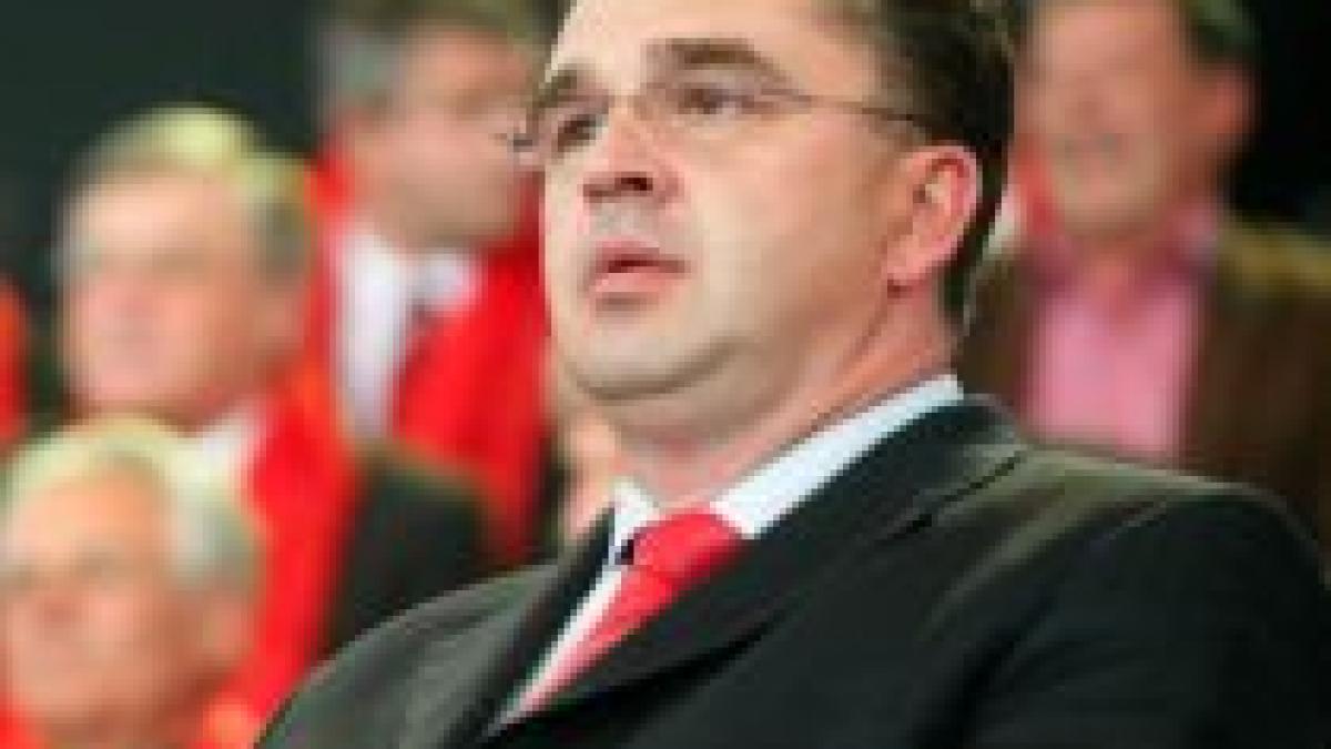 oprisan cere demisia lui geoana si hrebenciuc mi e prieten platon dar mai prieten imi e adevarul