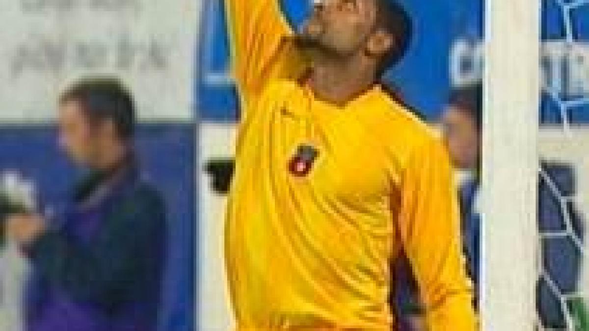 dupa cocis portsmouth incearca sa il ia si pe robinson zapata