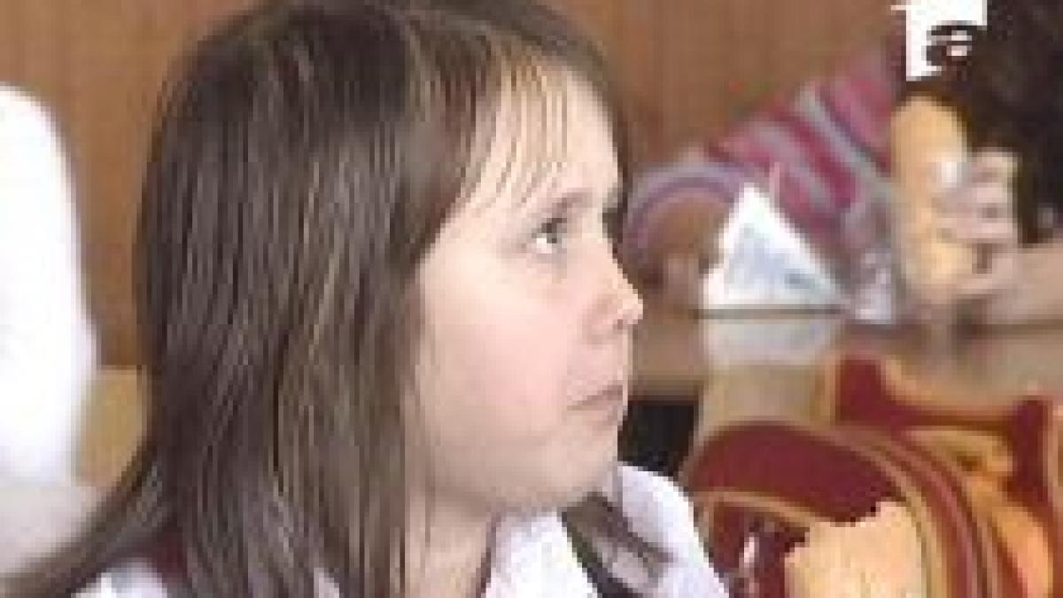 cornul si laptele inlocuite cu mese calde in scolile din capitala video