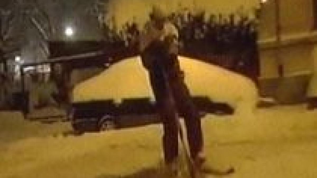 soferul care a tractat un schior prin bucuresti ne am spus now or never video