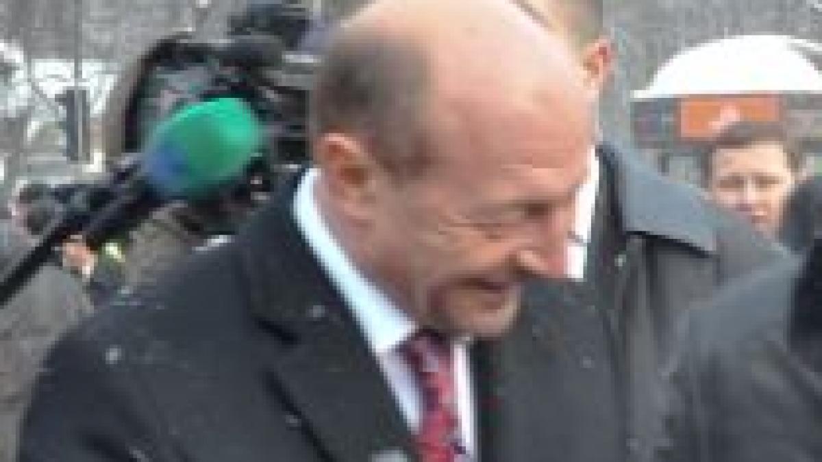 traian basescu cetatean de onoare al satului tiganca din republica moldova video