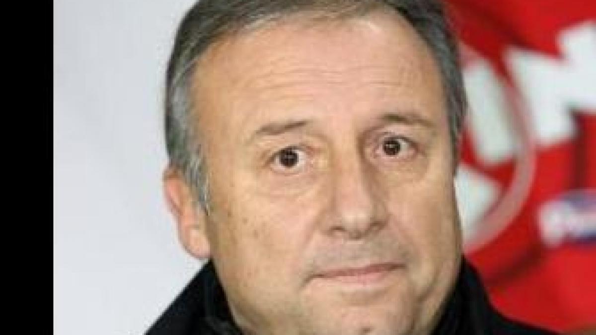 oficial juventus l a demis pe ciro ferrara si l a numit antrenor principal pe alberto zaccheroni
