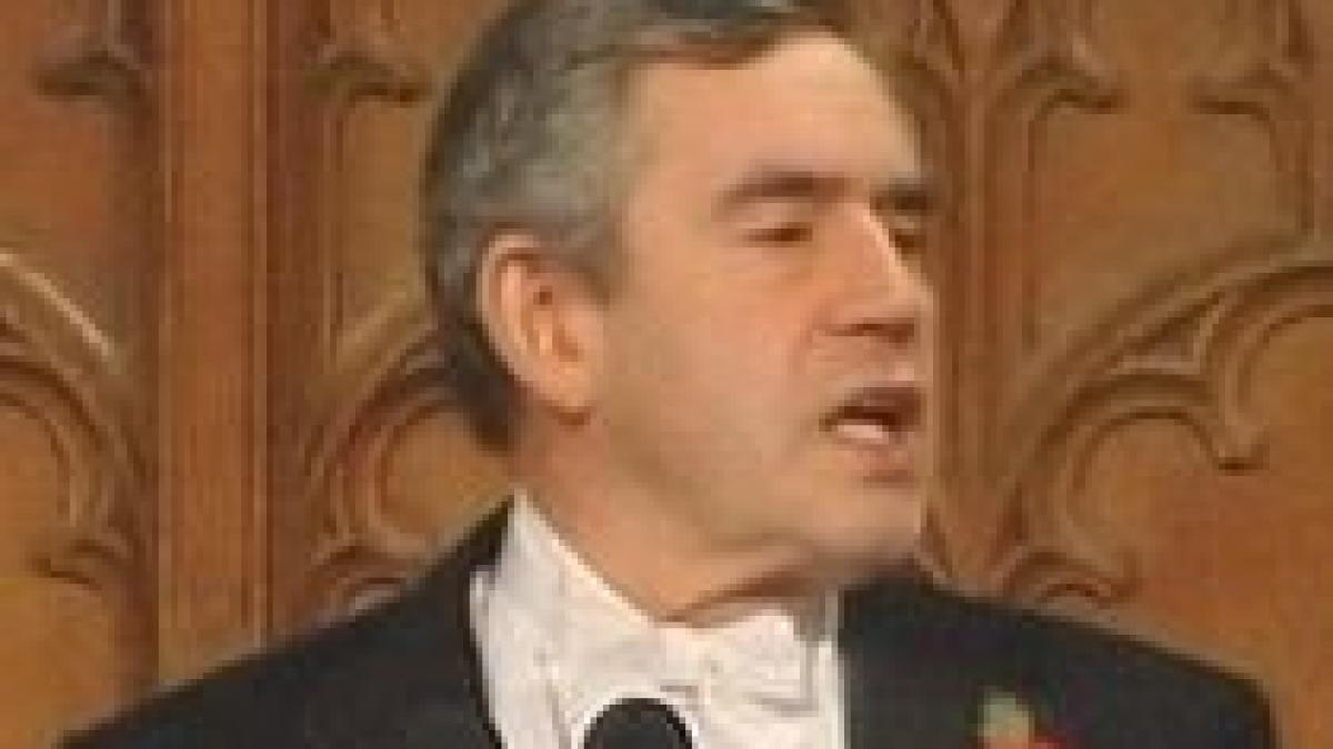 gordon brown acuzat ca si a agresat fizic subalternii
