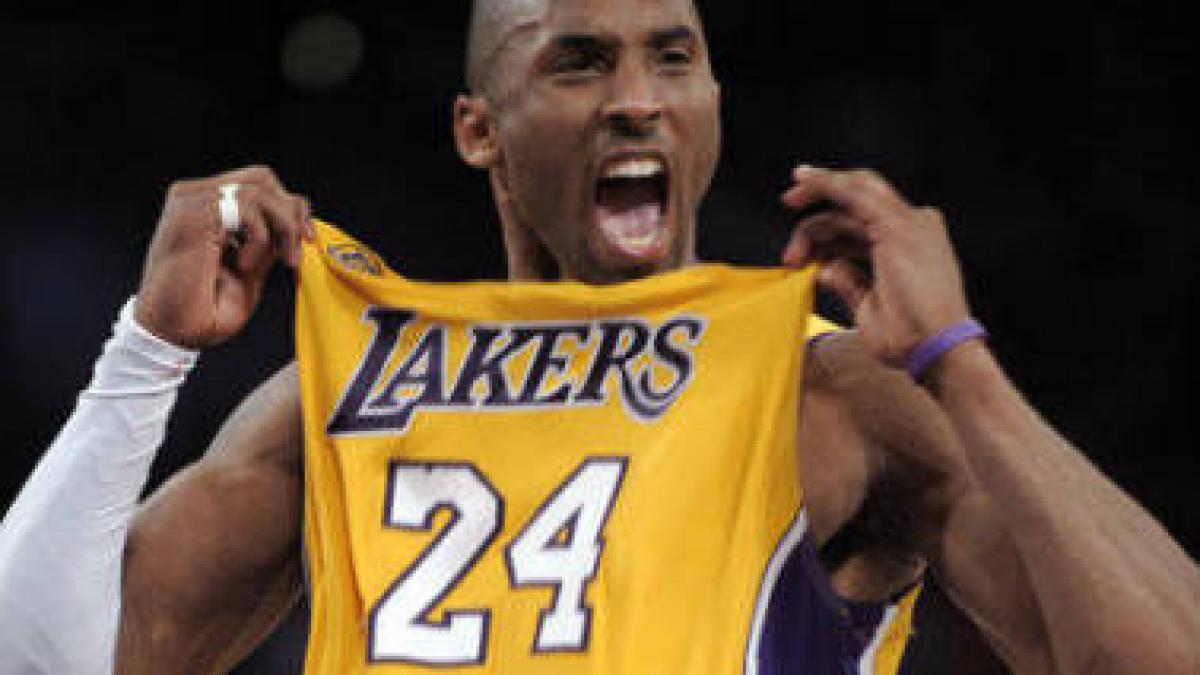 kobe bryant aduce victoria in extremis pentru la lakers in deplasare la boston celtics video