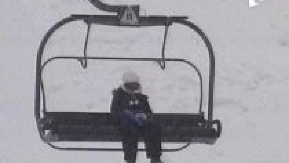 mai multi turisti au ajuns la spital dupa ce telescaunul de pe partia clabucet a fost blocat doua