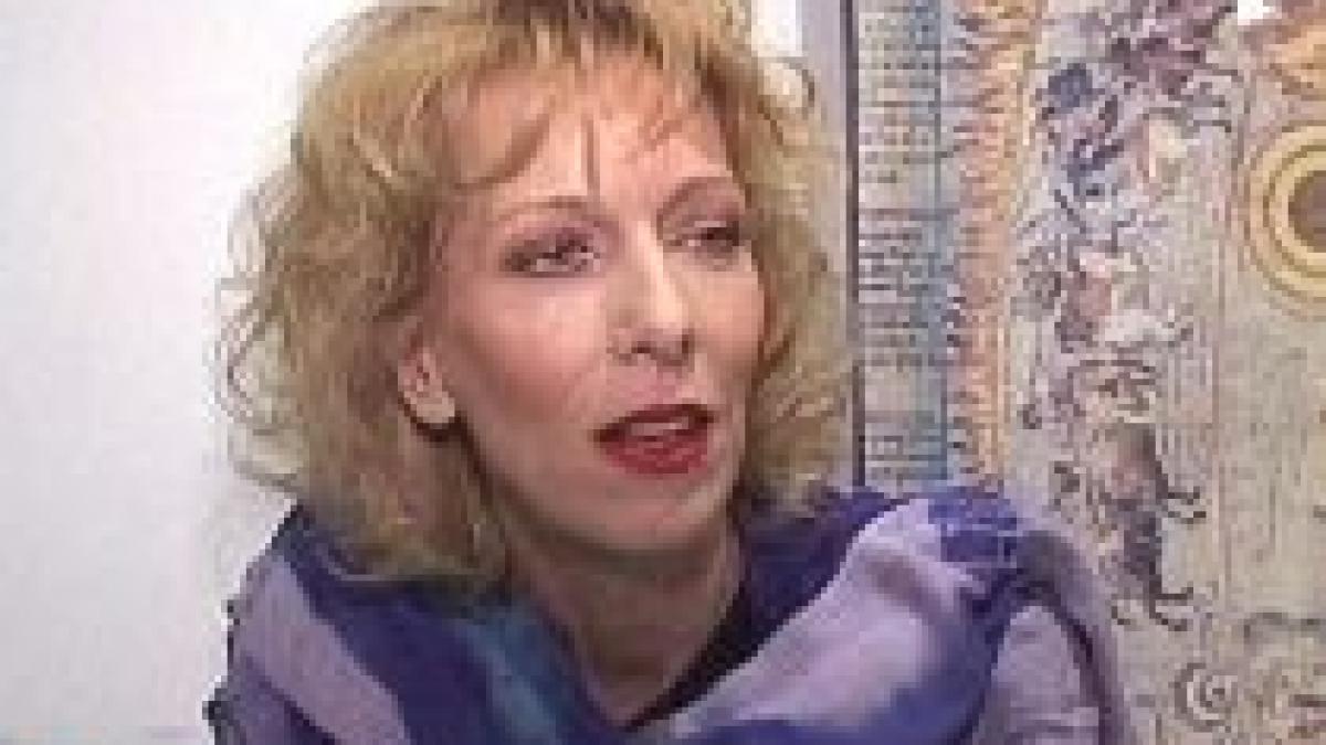 brianna caradja executata silit pentru o datorie de 5000 de euro video