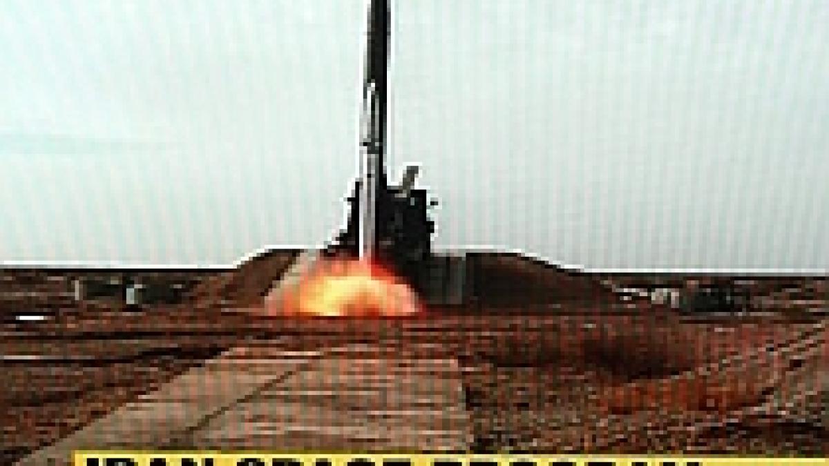 iran a lansat cu succes in spatiu o racheta ce transporta soareci si testoase
