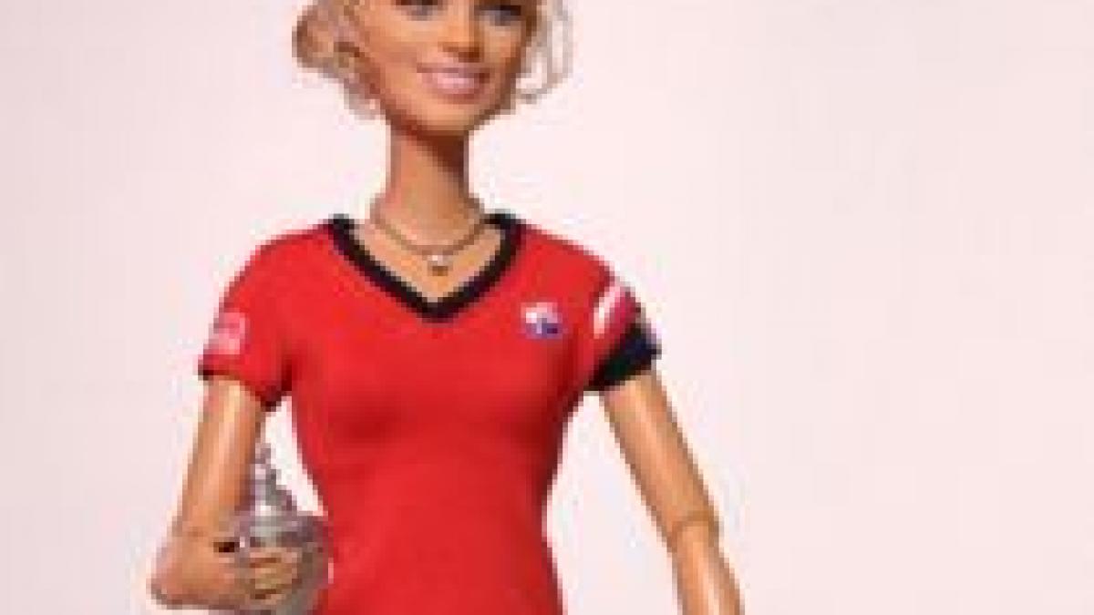 kim clijsters papusa barbie belgianca prima sportiva imortalizata astfel foto