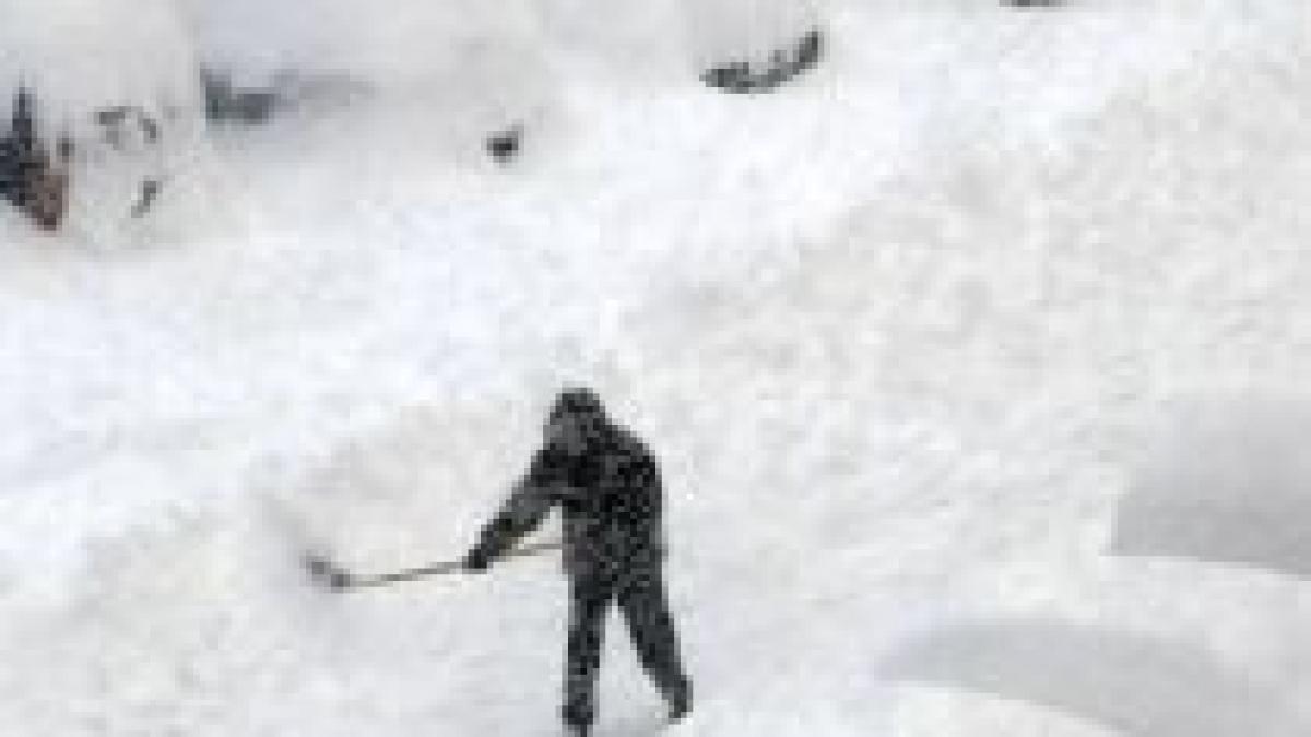 iarna grea va continua sa afecteze sua in los angeles au fost evacuate 500 de locuinte