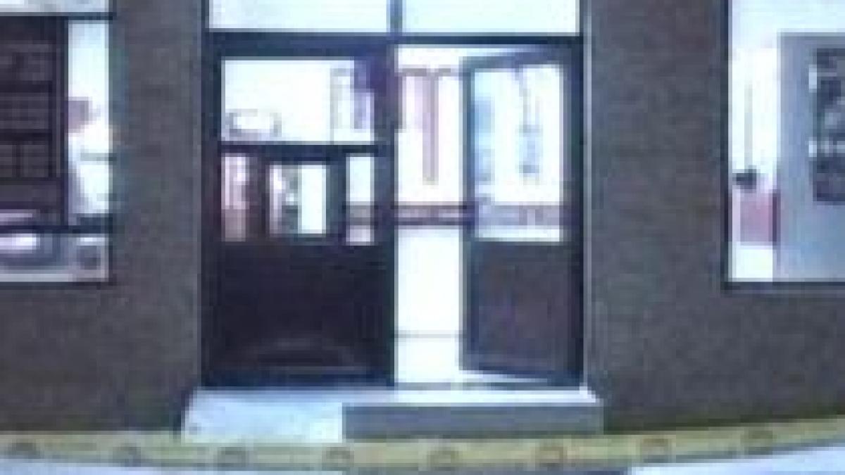 jaf armat la o casa de pariuri din neamt hotul a fugit cu 1 000 de lei