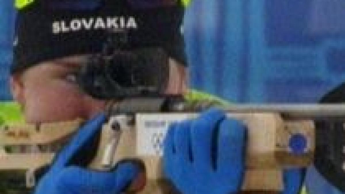 surpriza la biatlon slovaca anastasia kuzmina castiga medalia de aur eva tofalvi pe locul 14