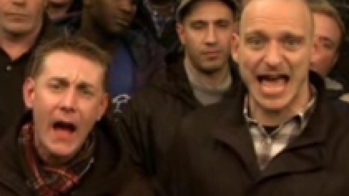 iubire si fotbal replica microbistilor romani la reclama puma de ziua indragostitilor video