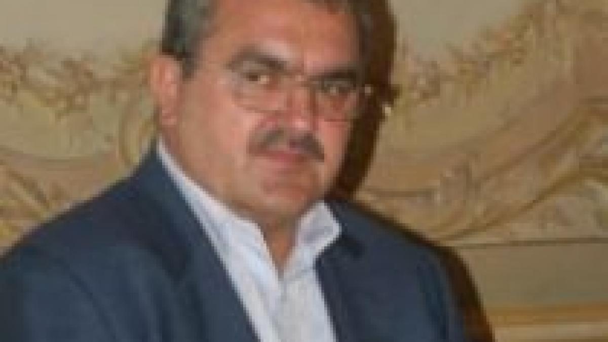 reactii la anuntul lui iliescu mitrea sunt convins ca nu se retrage banicioiu sper sa mai reflecteze