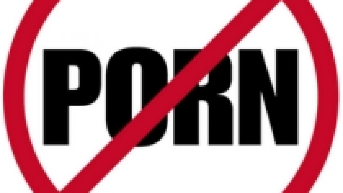 panourile publicitare din moscova imunizate impotriva materialelor pornografice