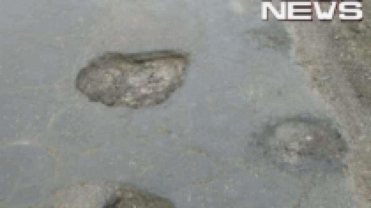 romania ca dupa bombardament craterele din barlad si vatra dornei colectia 2010 video