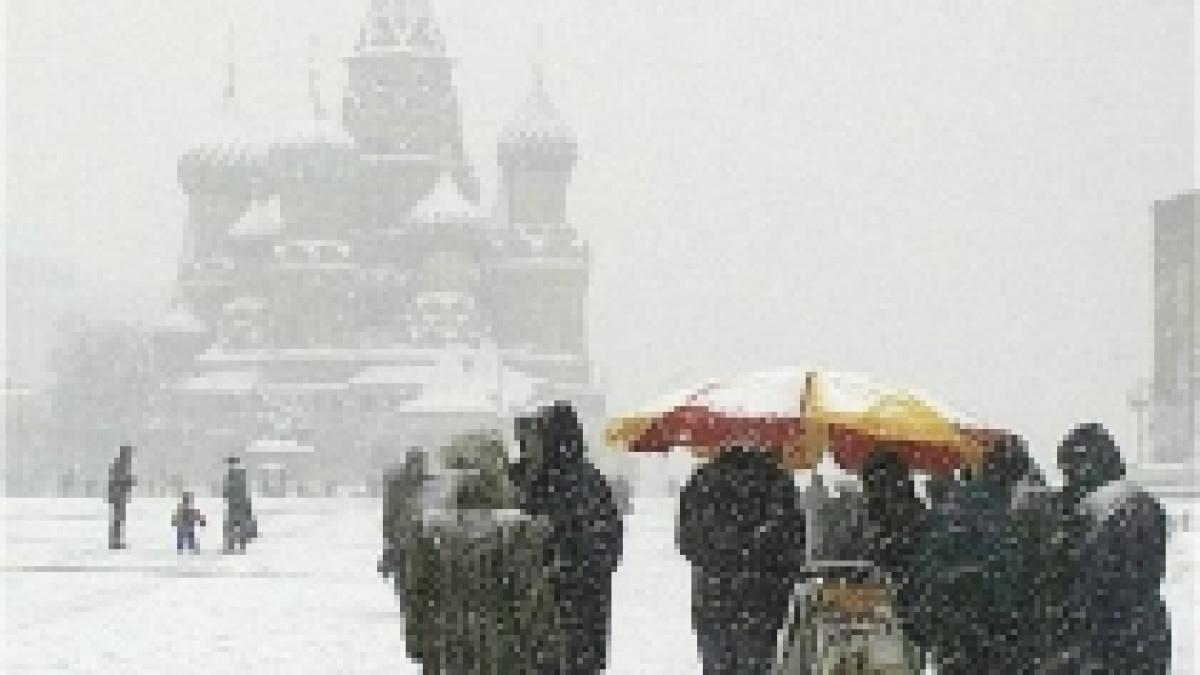 moscova se confrunta cu cele mai puternice ninsori din ultimii 44 de ani