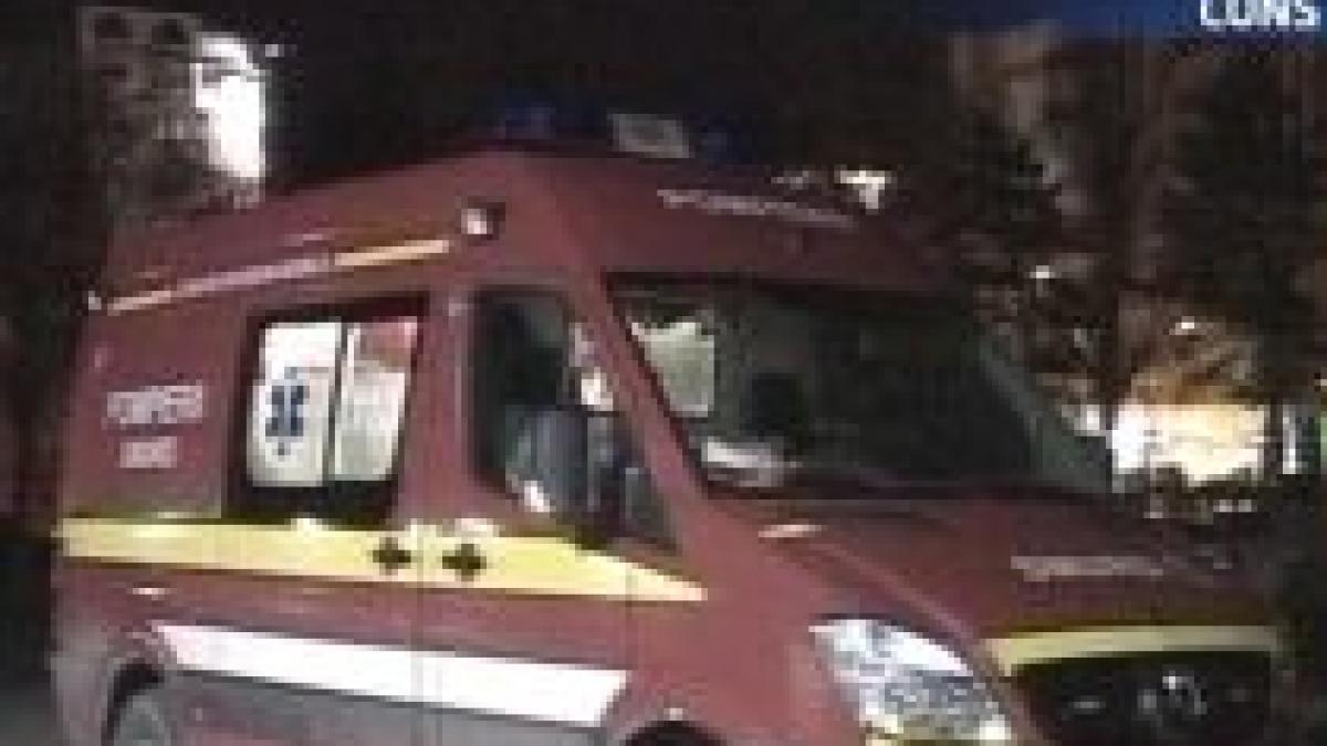 constanta un muncitor a murit si altul e grav ranit dupa ce cablul unei macarale s a rupt