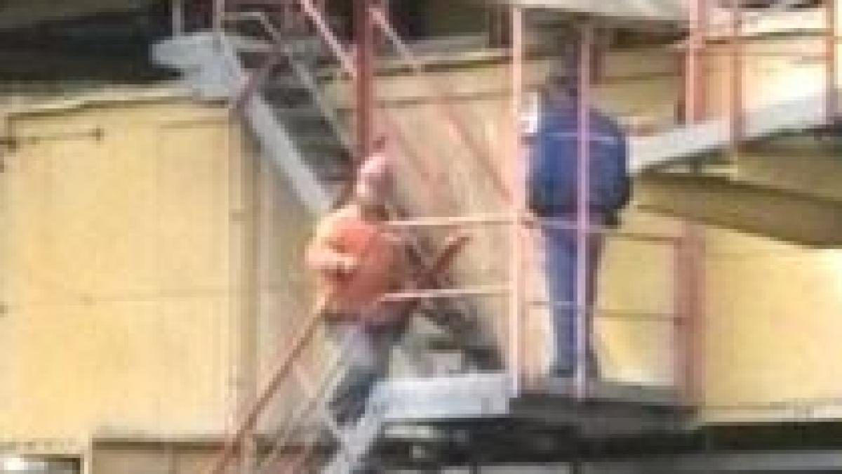 18 000 de angajati de la cfr si snlo vor fi pusi pe liber in luna martie